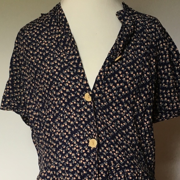 Tops - EUC Banana Republic Rayon Dress - size S Small