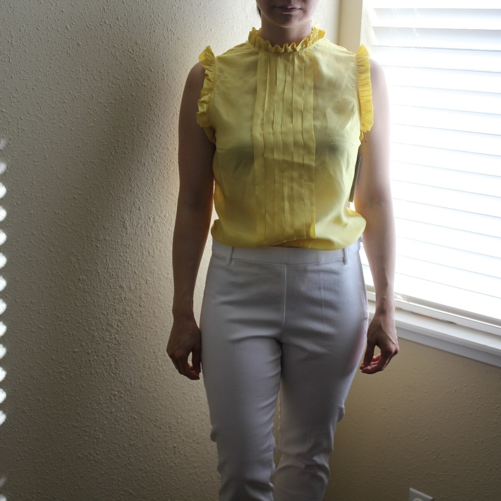 ZARA / Yellow Sleeveless Silk Blouse
