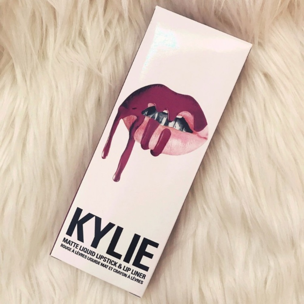 BNIB kylie cosmetics lip kit in 'spice'