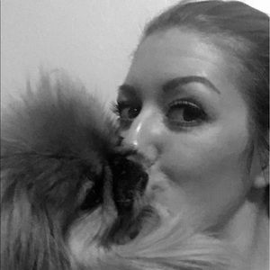 Meet your Posher, Courtney