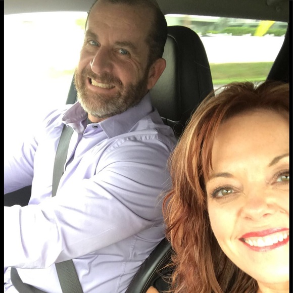 Meet your Posher, Michelle - Picture 2 of 3