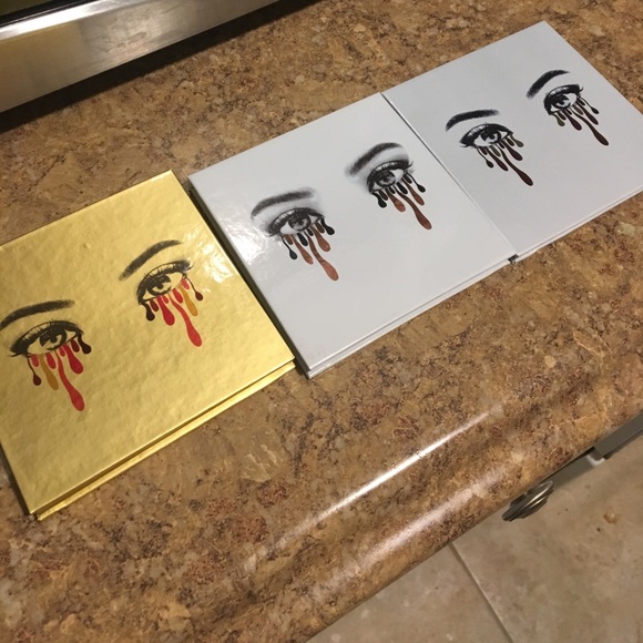 Kylie the bronze palette or the burgundy palette - Picture 2 of 5