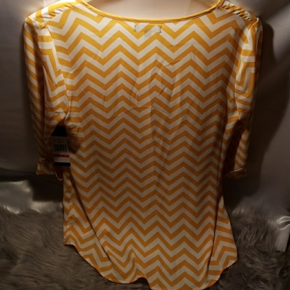 Blouse - Picture 5 of 5
