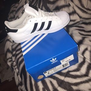Adidas size 7