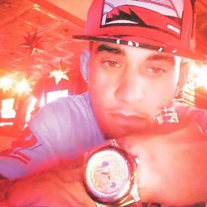 Meet your Posher, Nicholas