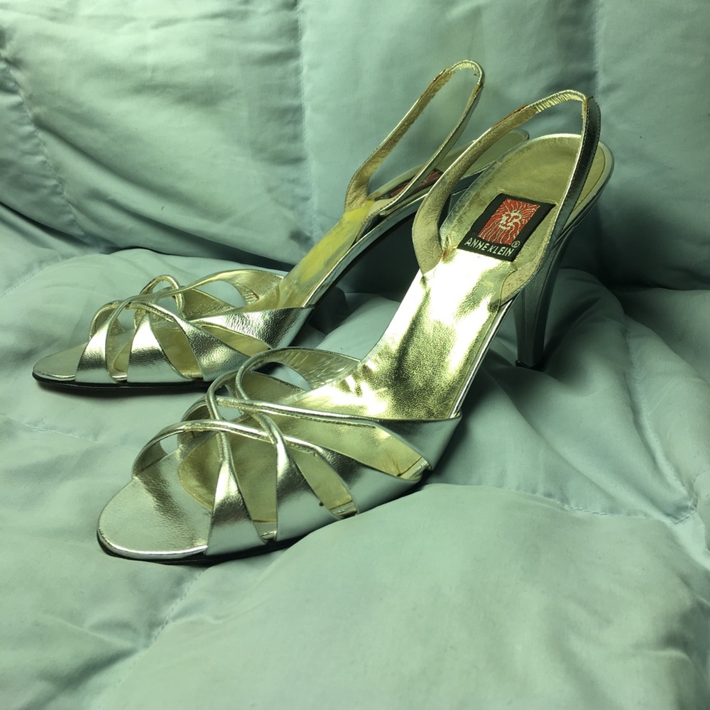 Anne Klein Strappy Silver Slingback Heels new