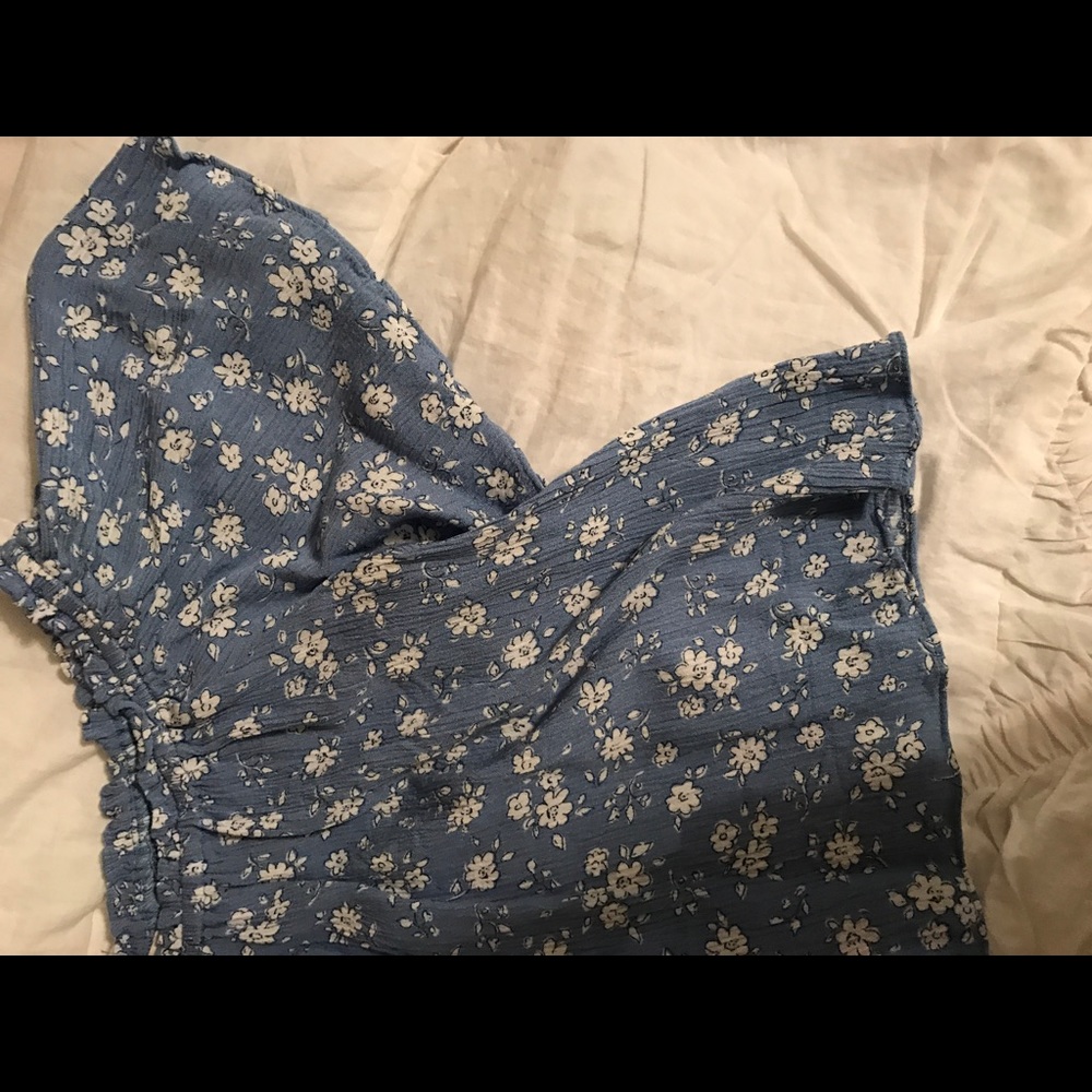 Two piece set - Picture 6 of 7