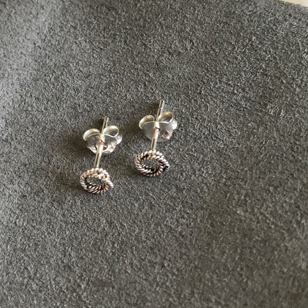 Infinity Circle 925 Stud Earrings 5mm.