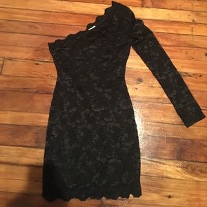 One shoulder lace dress