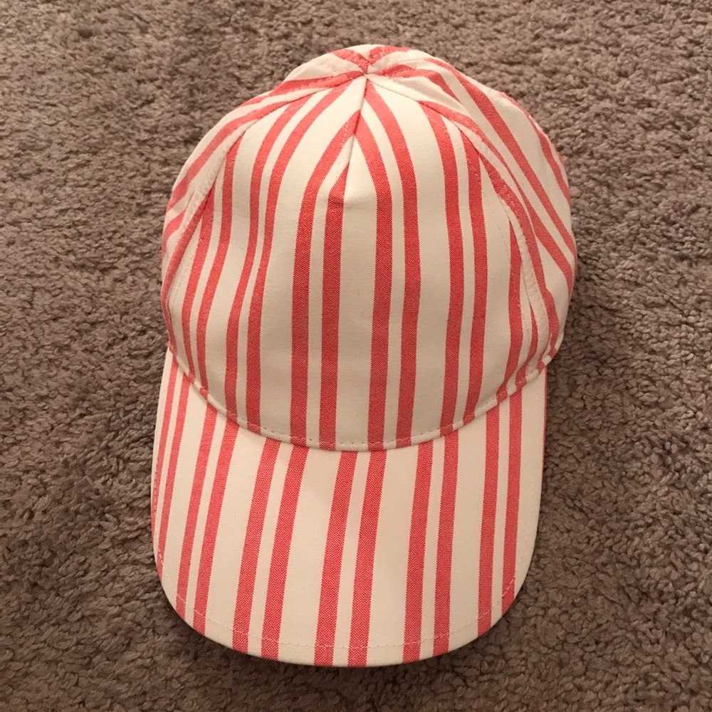 Lululemon hat