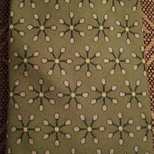 Vineyard vines tennis tie