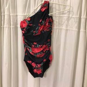 Albion Fit Icon swimsuit in Antigua print