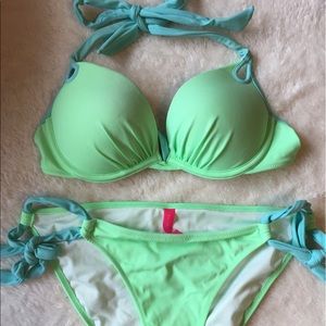 Victoria's Secret Bombshell Mint/Aqua Bikini Set