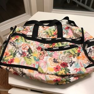 LeSportSac Duffle with small makeup bag