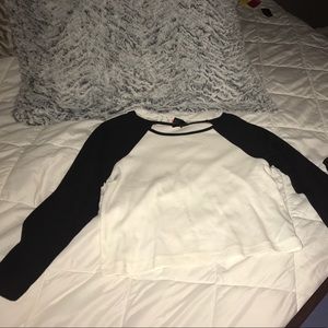 Cut off forever 21 baseball tee