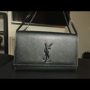 Classic medium Kate satchel black