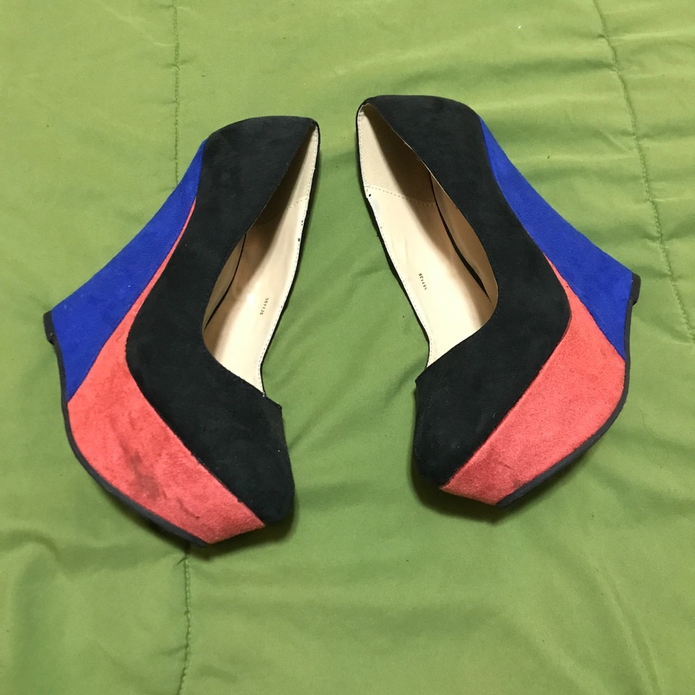 Charlotte Russe size 9 wedges