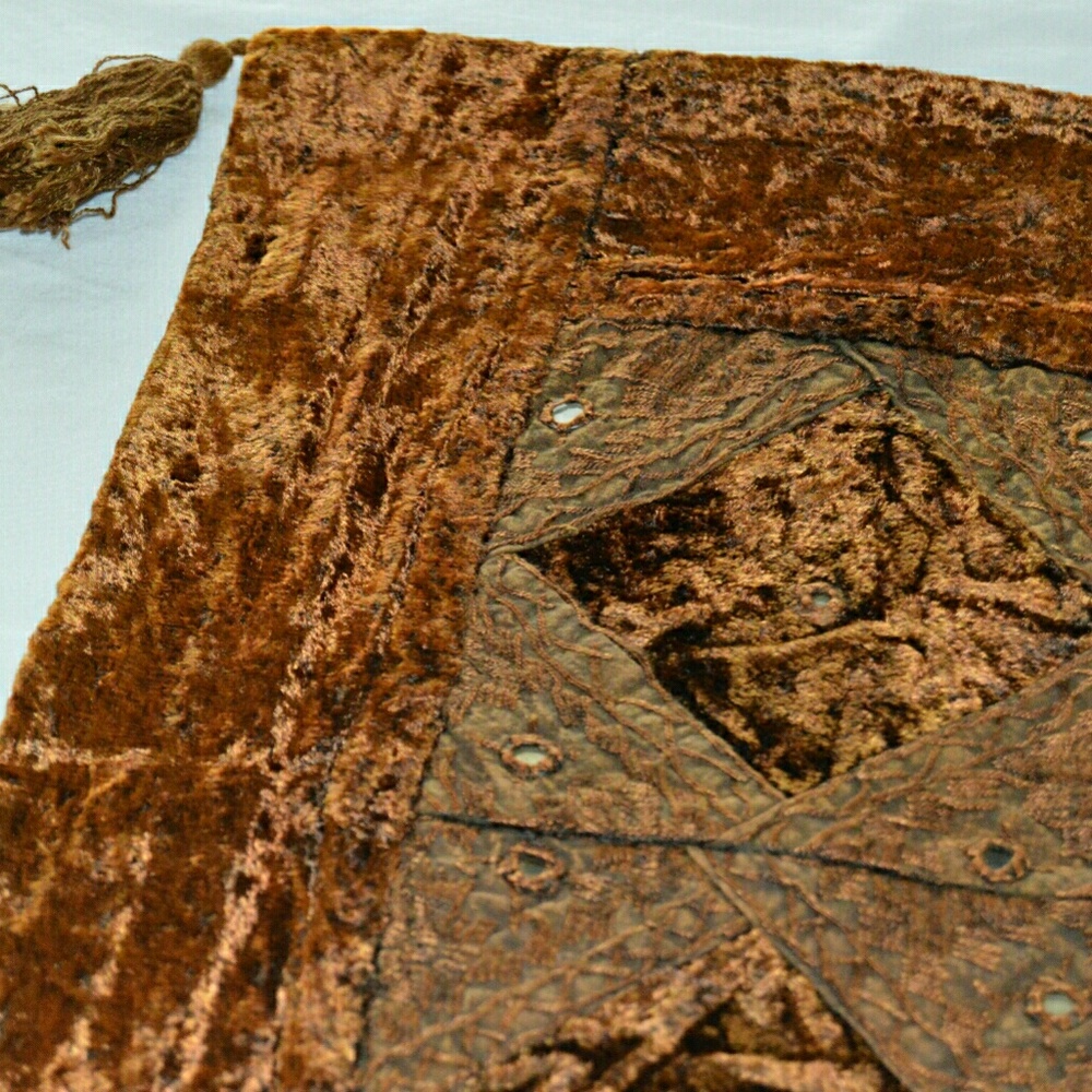 ⚡Brown velvet pillow cover.