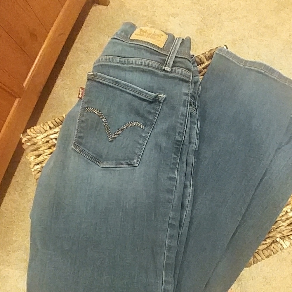 Levi Jeans Perfectly Slimming Comfort Stretch Jean