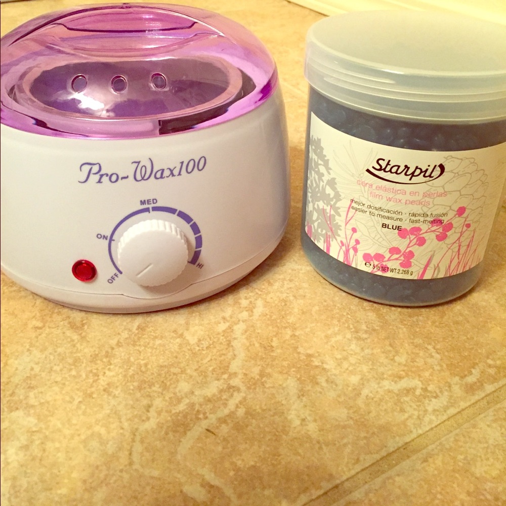 BRAND NEW WAX WARMER W/ BEADS!!