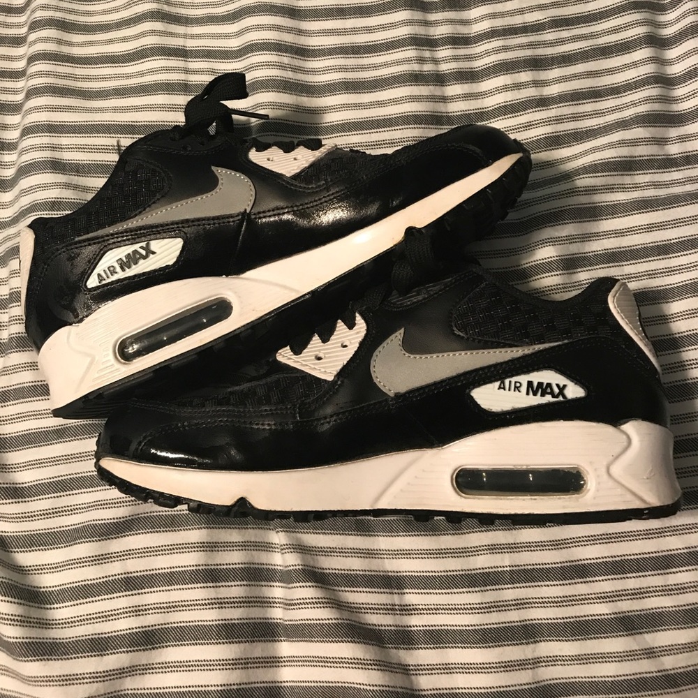 NIKE AIR MAX Shoes