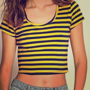 Forever 21 - Crop Top - M