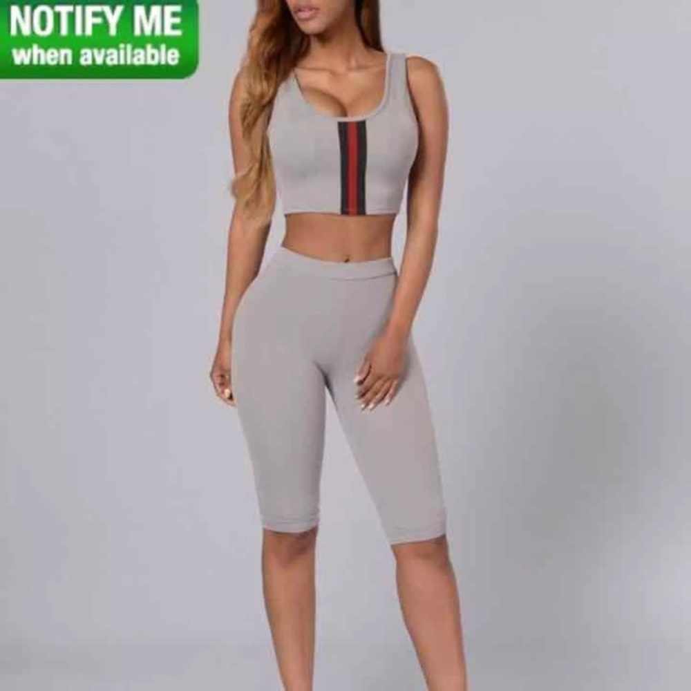 Fashion Nova set Grey cropped top & leggings