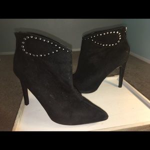 Suede black heels woman's