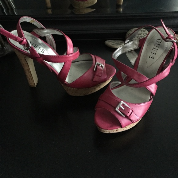 Pink heeled sandals - Picture 1 of 1