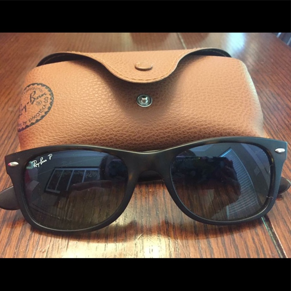 Ray-Ban Polarized tortoise 2132 52 MM Sunglasses