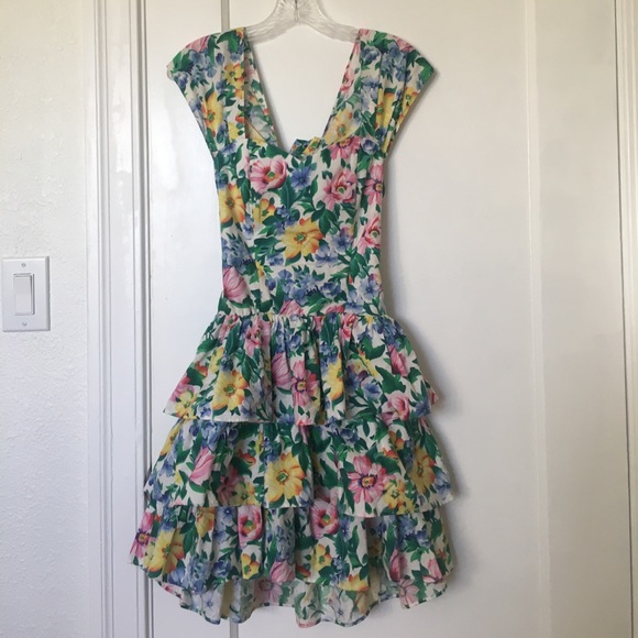 Vintage Dresses & Skirts - Vintage Floral Dress