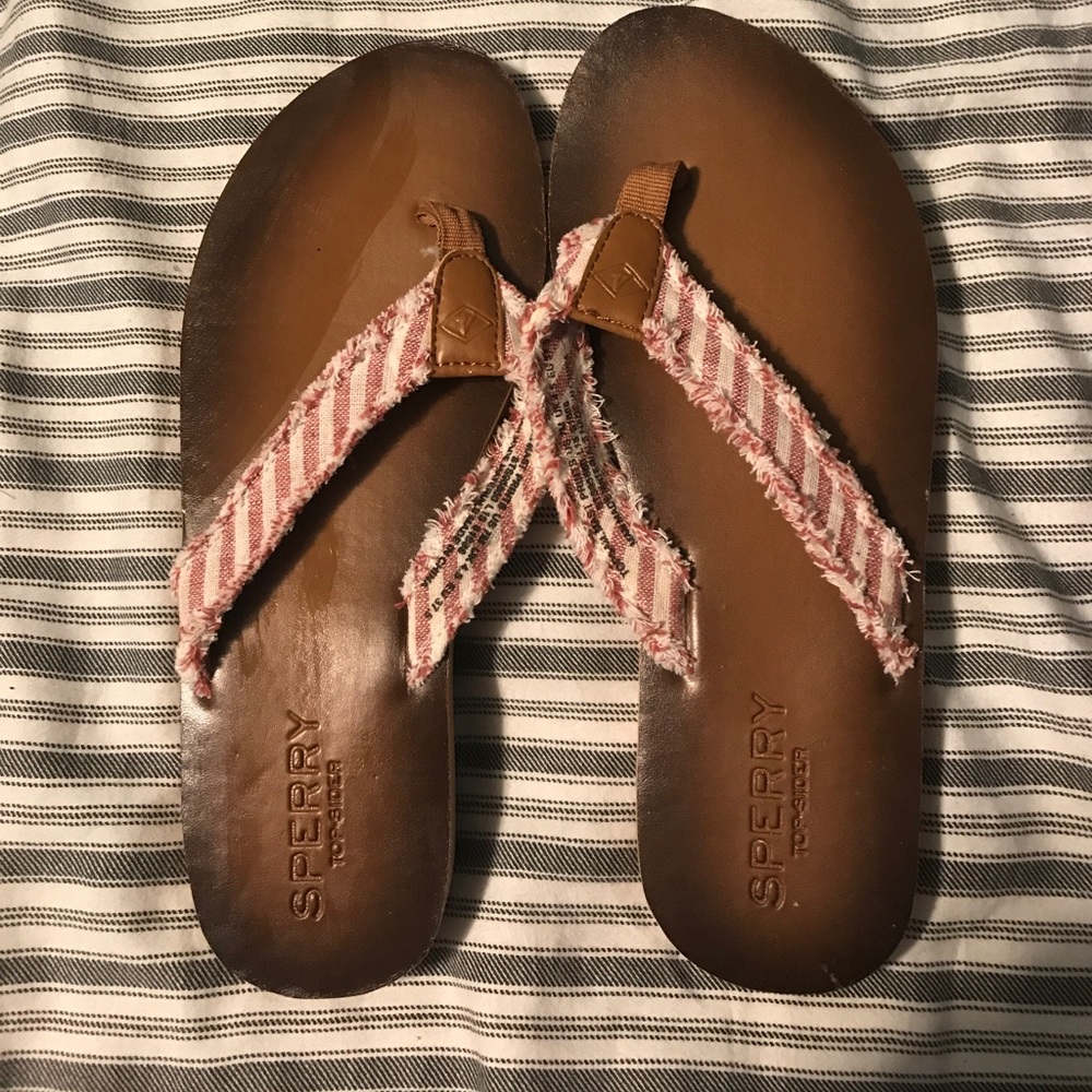 SPERRY Flip Flops ❤️