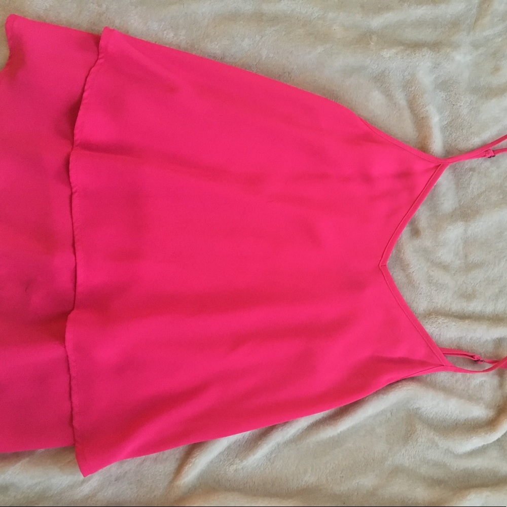 Hot pink loose crop top