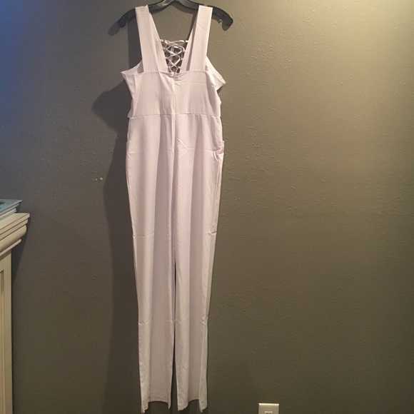 Woman sexy laceup  jumpsuit. Sz med 6-8  Lg 8-10 - Picture 3 of 5