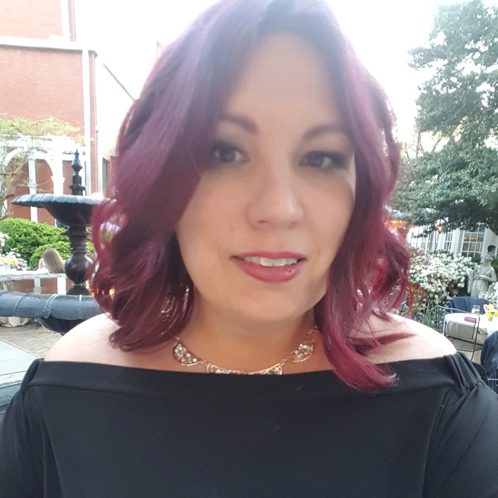 Meet your Posher, Kelly