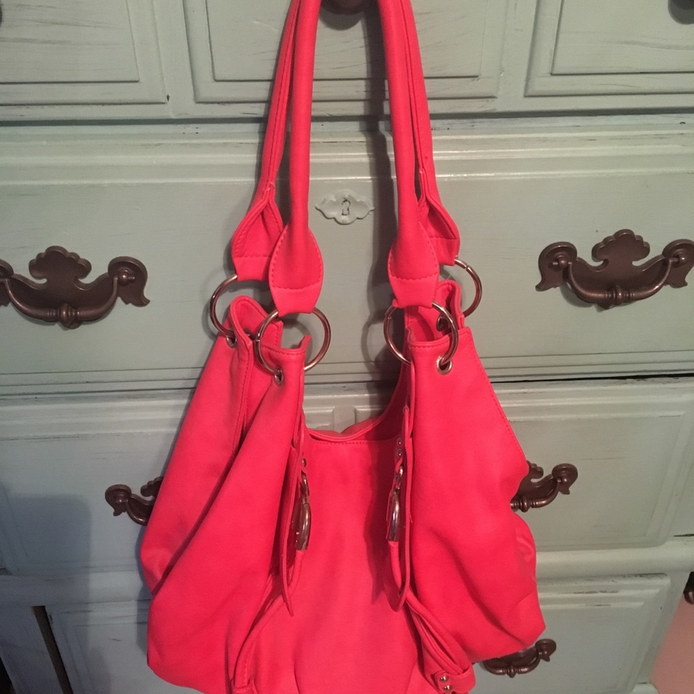 "Coral" purse