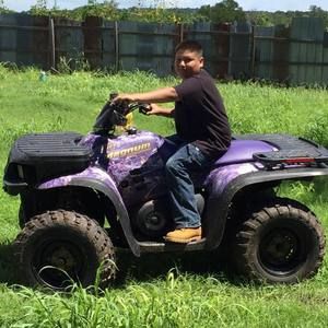 Meet your Posher, Leo