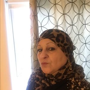 Meet your Posher, Fatima