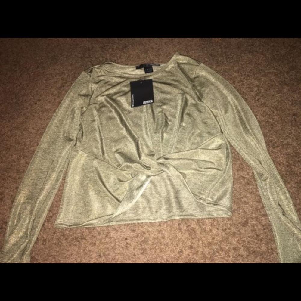 Gold front tie long sleeve crop top