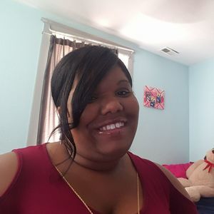 Meet your Posher, Ebony