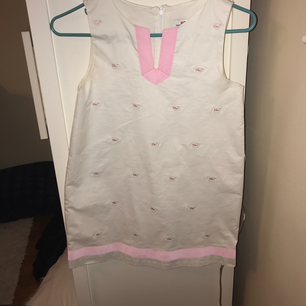 Kids Vineyard vines shift dress!