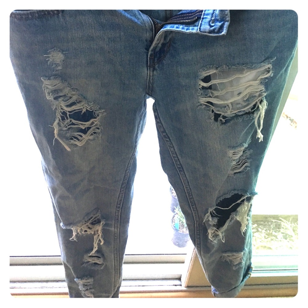Urban Outfitters Boyfriend Ripped Jeans