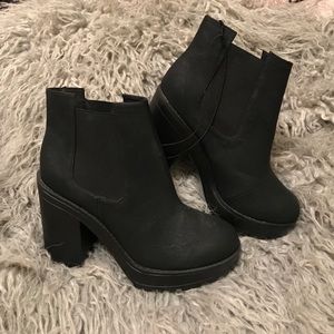 Chunky Platform Boots H&M