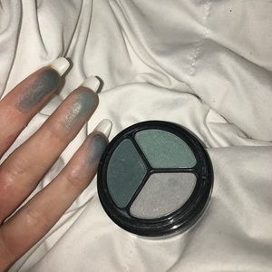 Eyeshadow