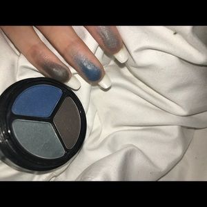 Eyeshadow