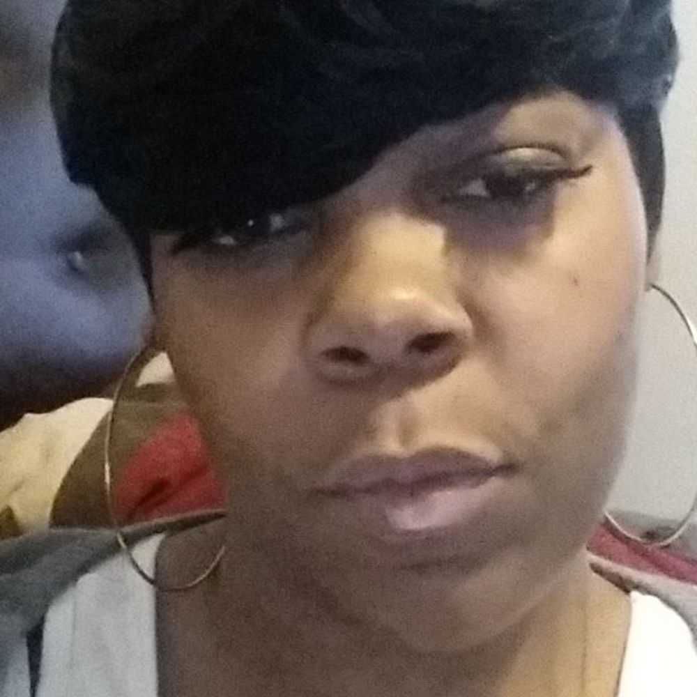 Meet your Posher, Nakeyia