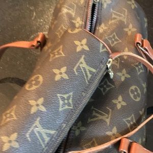 Authentic '77 Great Condition LV Papillon 30!