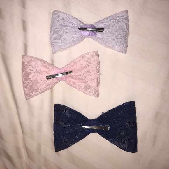 Claire's Hairbows - Picture 2 of 2