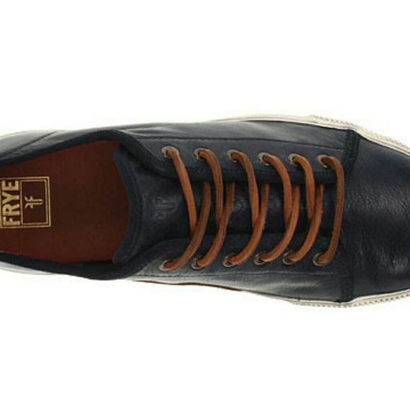 frye chamber low navy