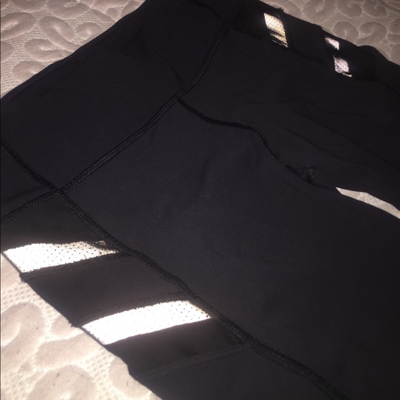 lululemon reflecting capris - Picture 2 of 7